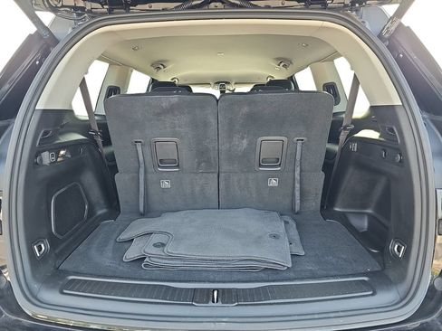 Used 2022 Jeep Grand Cherokee L Limited RWD image 29
