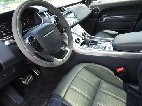 Used 2022 Land Rover Range Rover Sport HST AWD/4WD image 16