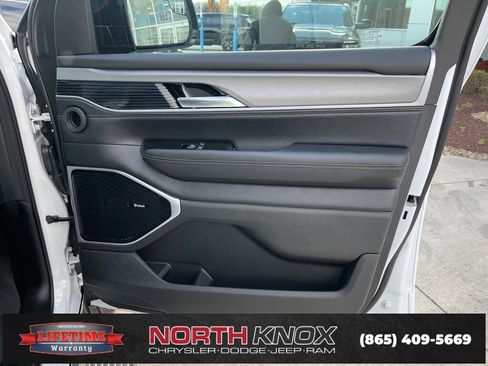 New 2026 Jeep Grand Wagoneer L Limited image 33