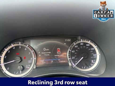 Used 2023 Toyota Highlander XLE AWD/4WD image 32
