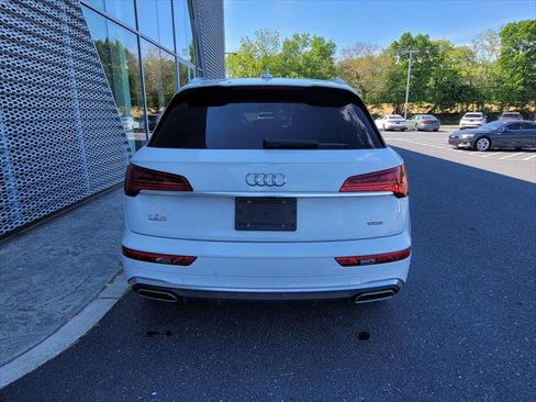 Used 2023 Audi Q5 2.0T Premium Plus w/ Premium Plus Package AWD/4WD image 6