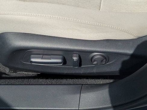 Certified 2023 Honda Accord EX image 17