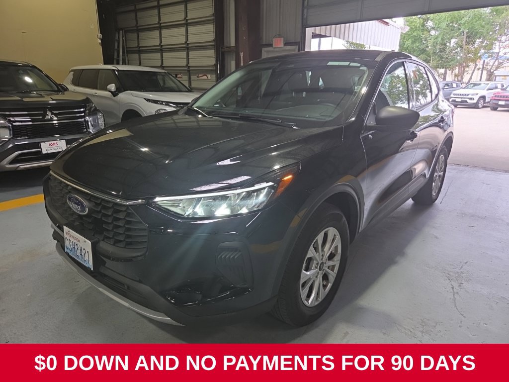 Used 2025 Ford Escape Active AWD/4WD image 1