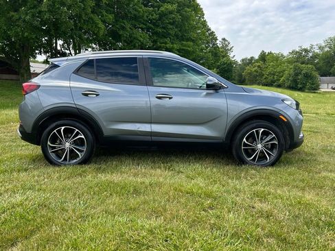Used 2021 Buick Encore GX Select AWD/4WD image 2