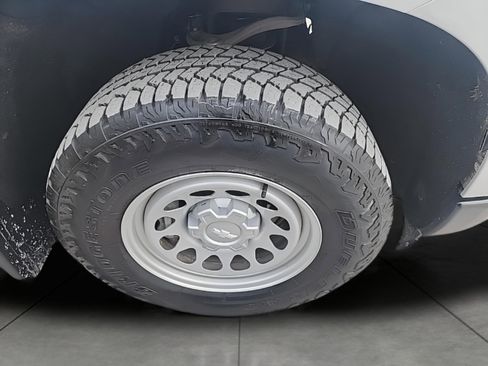 Used 2022 Chevrolet Silverado 1500 W/T w/ WT Value Package image 9