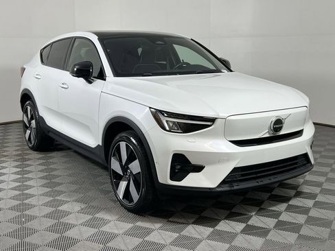 Certified 2023 Volvo C40 P8 Recharge Ultimate image 2