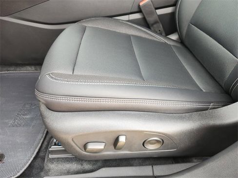 New 2026 Chevrolet Blazer EV LT image 17