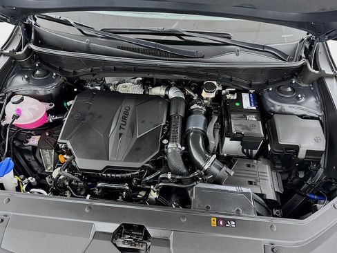 Certified 2024 Hyundai Santa Cruz Limited image 32