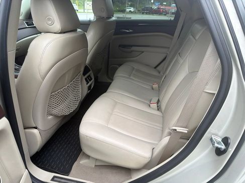 Used 2016 Cadillac SRX Luxury FWD image 11
