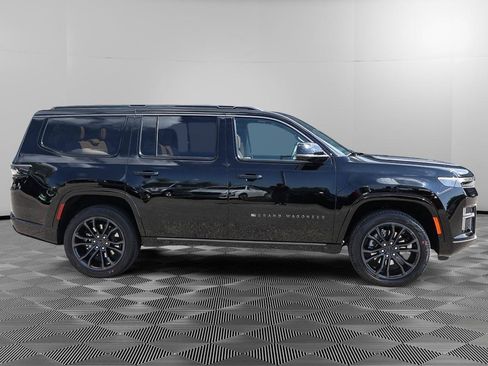 New 2026 Jeep Grand Wagoneer Summit AWD/4WD image 8