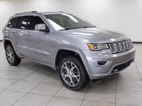 Used 2021 Jeep Grand Cherokee Overland image 17