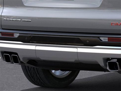 Used 2026 GMC Acadia Denali w/ Super Cruise Package image 14