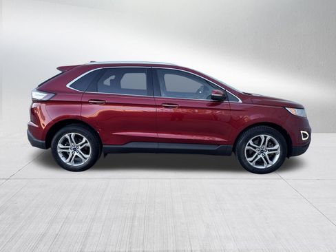 Used 2017 Ford Edge Titanium w/ Technology Package image 5