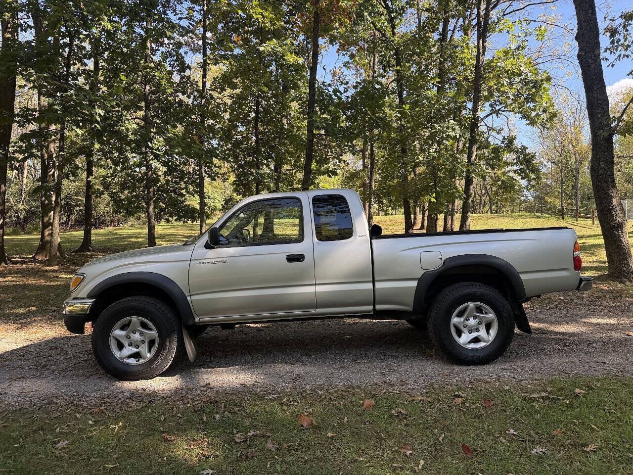 Used 2003 Toyota Tacoma PreRunner w/ SR5 Pkg RWD image 16