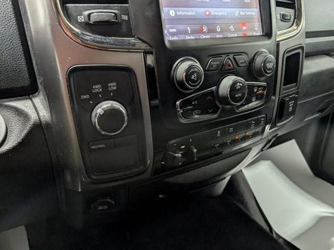 Used 2018 RAM 2500 Laramie w/ Sport Appearance Group image 25