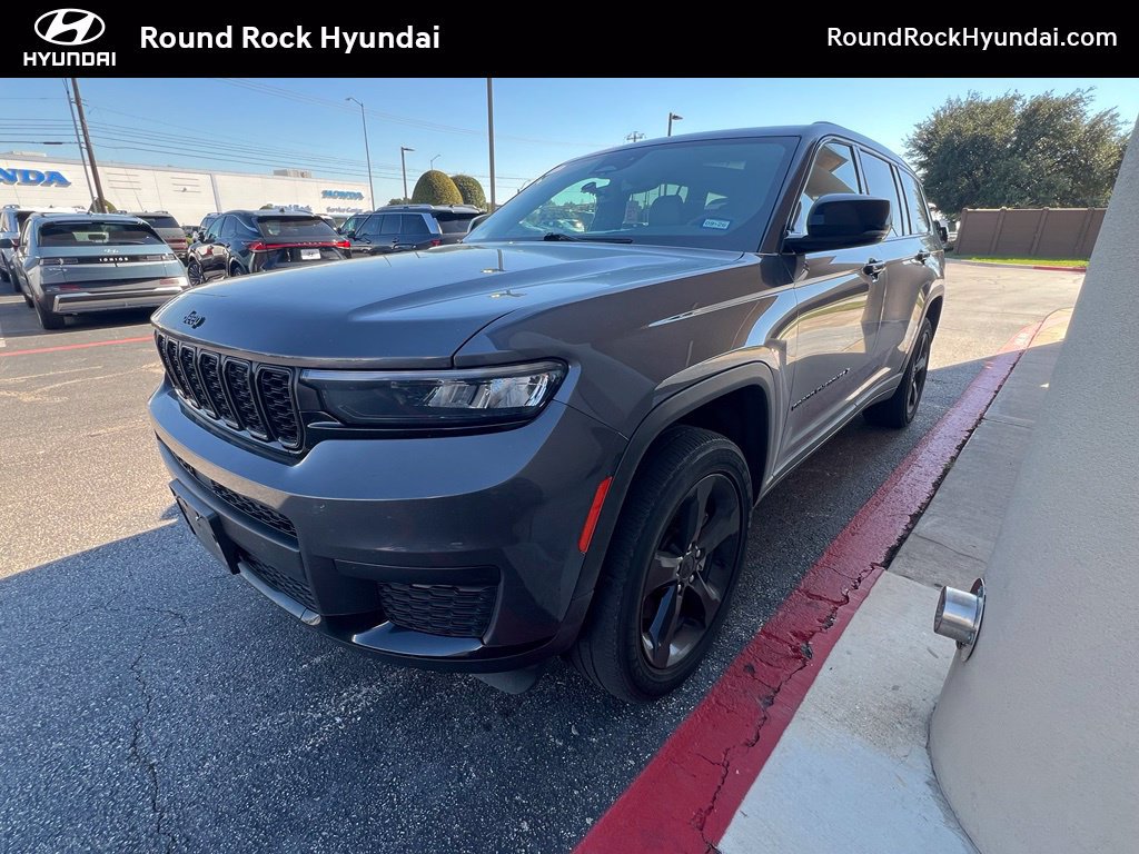 Used 2023 Jeep Grand Cherokee L Laredo AWD/4WD image 1