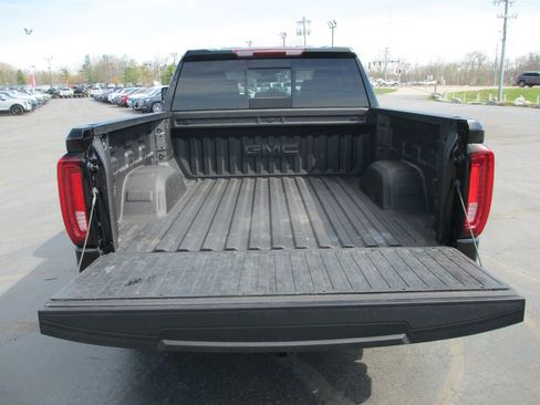 Used 2024 GMC Sierra 1500 SLT w/ SLT Premium Plus Package image 6
