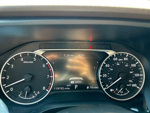 Used 2021 Nissan Rogue SV AWD/4WD image 25