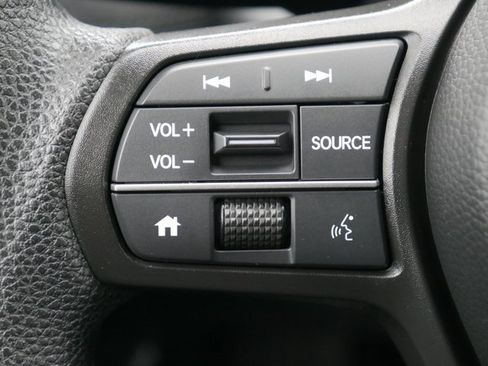 Used 2025 Honda HR-V LX image 23