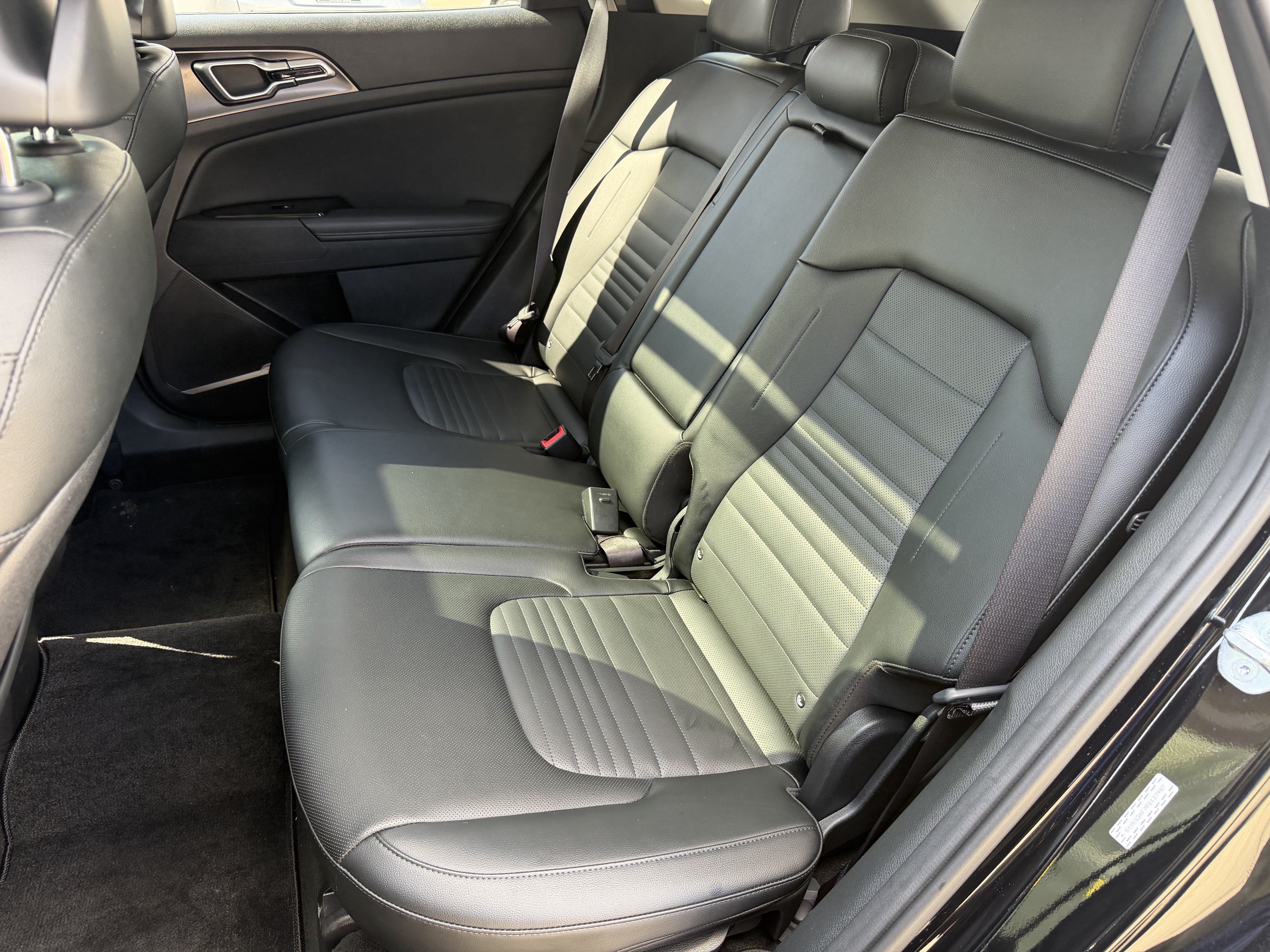 Used 2023 Kia Sportage SX FWD image 27