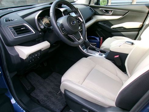 Used 2020 Subaru Ascent Premium w/ Convenience Package image 14