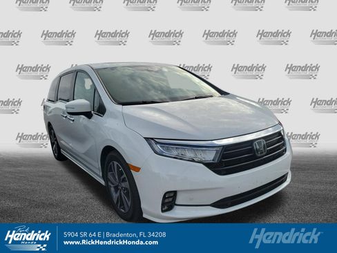 Used 2021 Honda Odyssey Touring image 1
