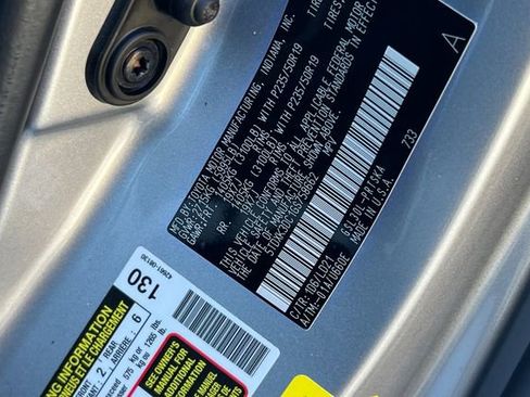 Used 2016 Toyota Sienna SE w/ SE Preferred Package image 39