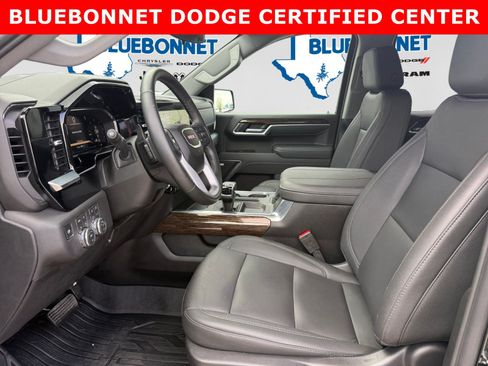 Used 2026 GMC Sierra 1500 Elevation w/ Elevation Premium Package AWD/4WD image 11