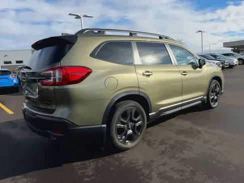 Used 2023 Subaru Ascent Onyx Edition image 8