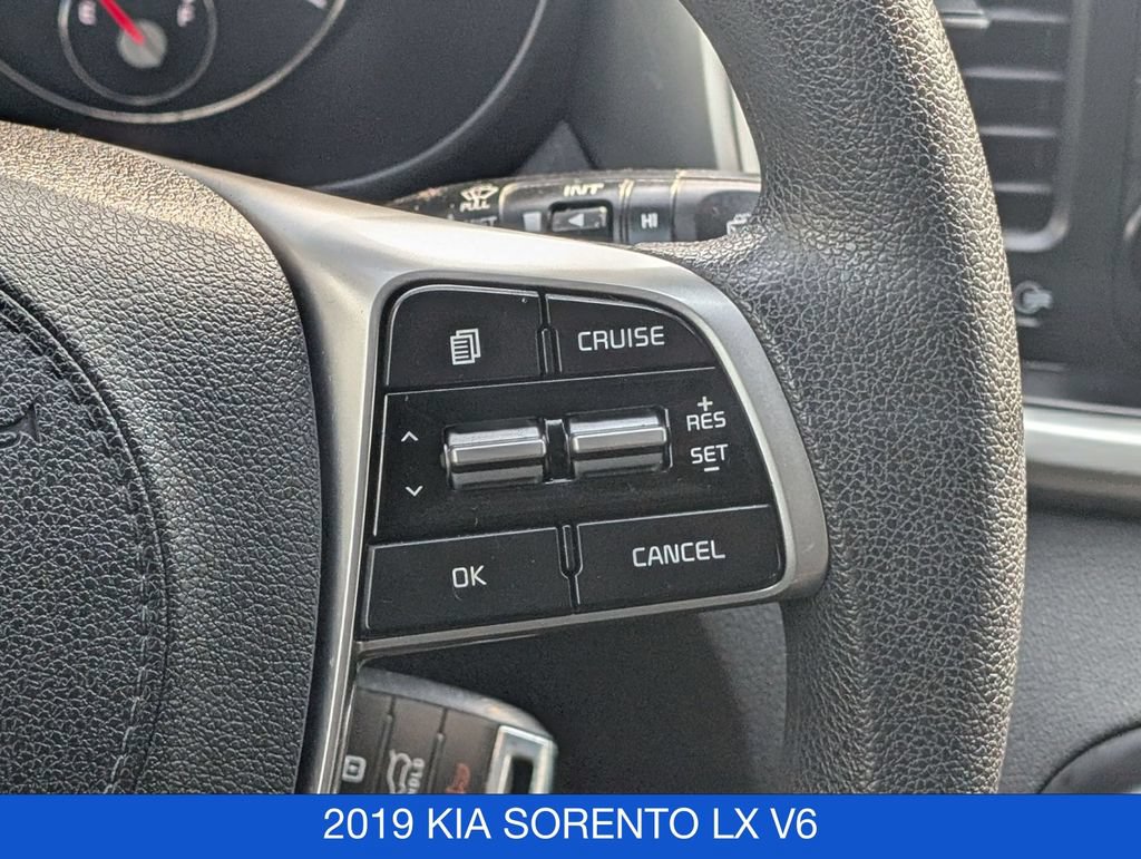 Used 2019 Kia Sorento AWD V6 image 20
