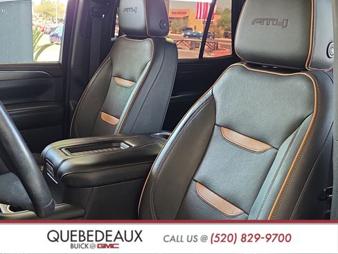 Used 2021 GMC Yukon AT4 AWD/4WD image 12