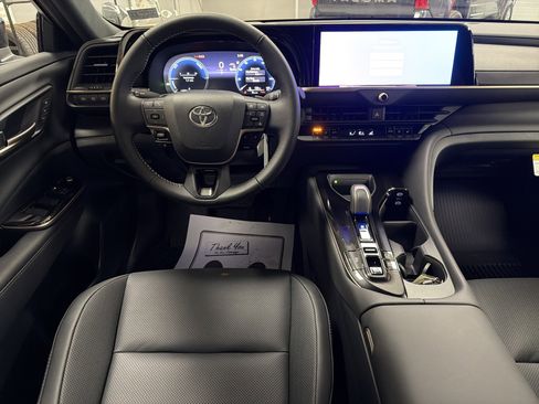 New 2025 Toyota Crown Signia AWD/4WD image 14