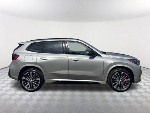 Used 2025 BMW X1 xDrive28i w/ M Sport Package AWD/4WD image 3