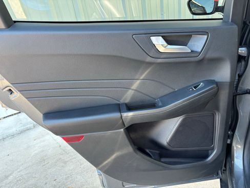 Used 2024 Ford Escape ST-Line image 28