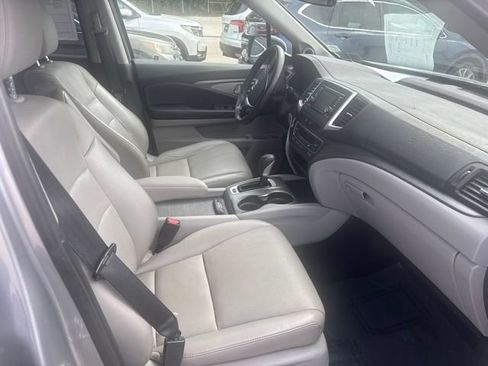 Used 2017 Honda Ridgeline RTL image 5