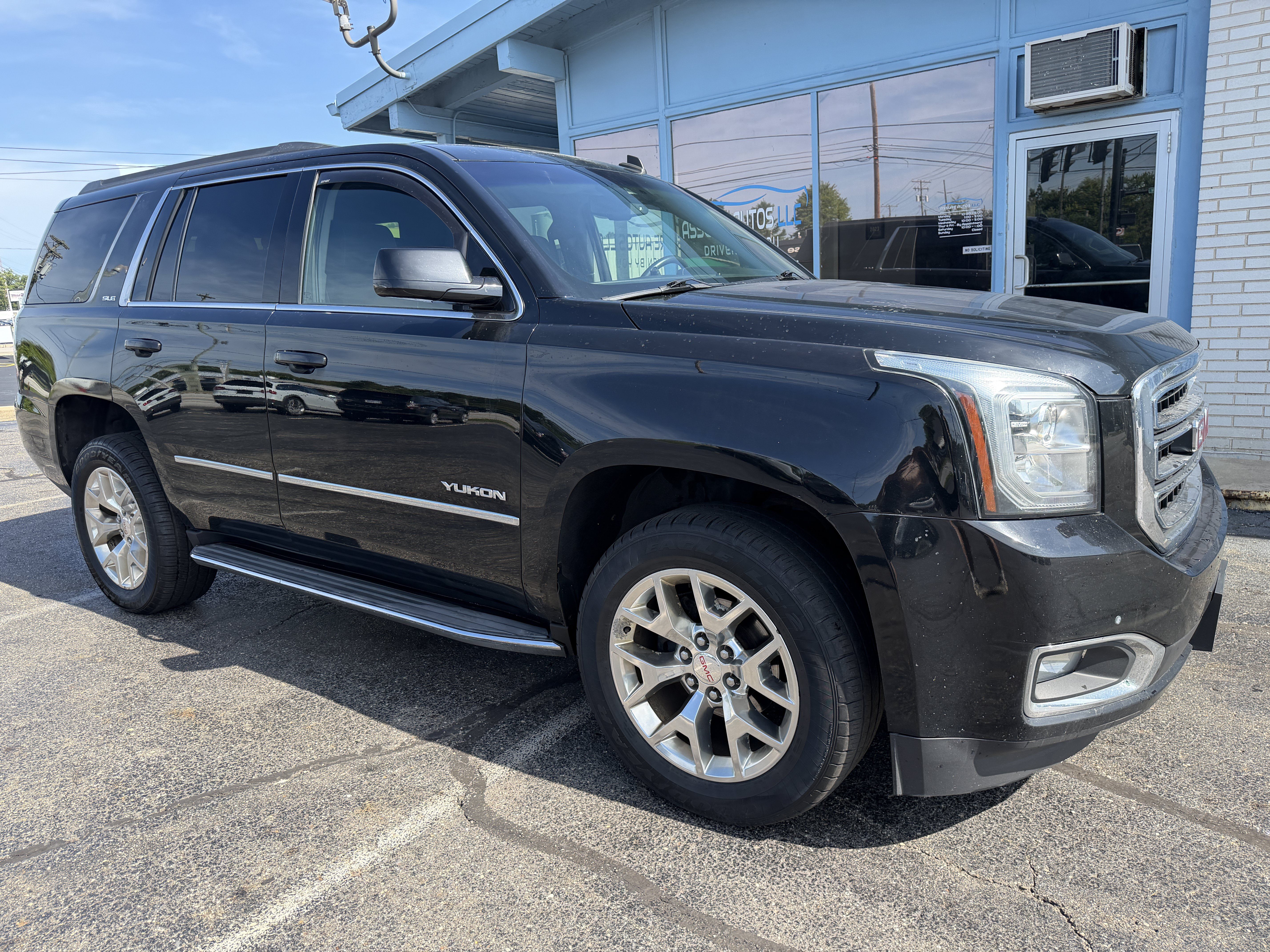 Used 2015 GMC Yukon SLE w/ Convenience Package AWD/4WD image 7