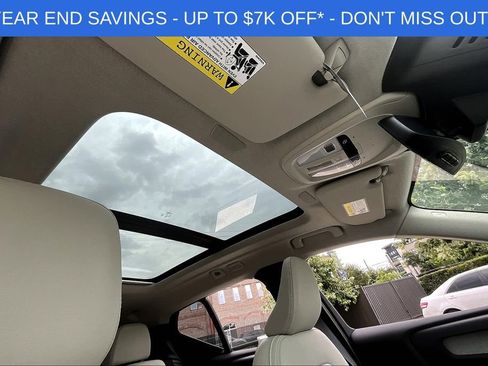 Used 2025 Volvo XC40 B5 Ultra w/ Protection Package Premier image 26