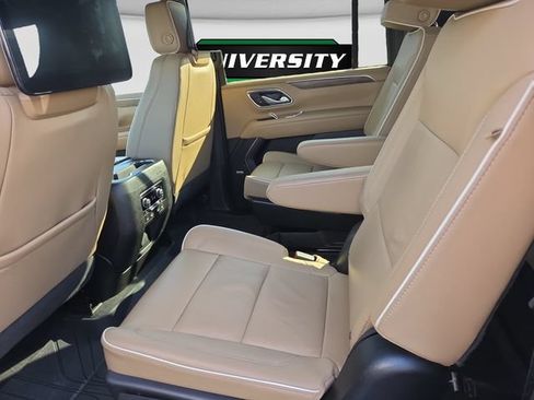 Used 2024 Chevrolet Suburban Premier w/ Max Trailering Package AWD/4WD image 33