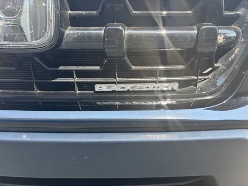 Used 2025 Honda Ridgeline Black Edition image 4