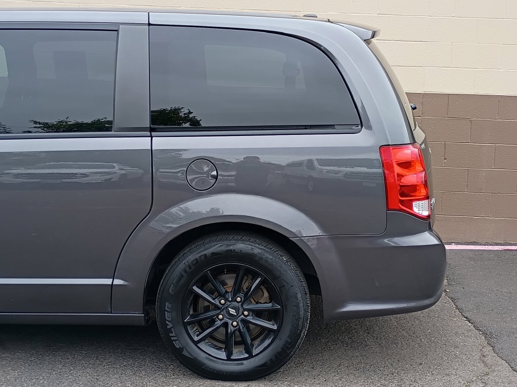 Used 2019 Dodge Grand Caravan GT FWD image 8