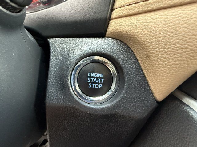 Used 2019 Toyota RAV4 XLE Premium w/ Cold Weather Package AWD/4WD image 21