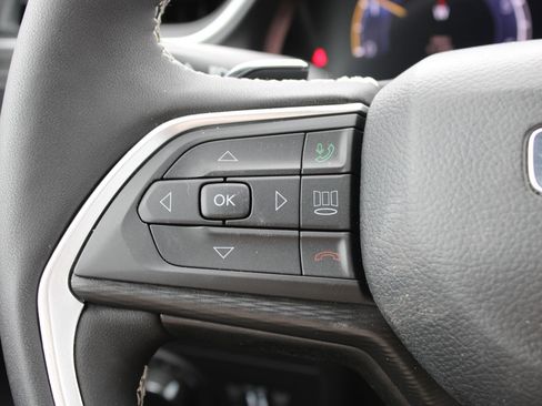 New 2025 Jeep Grand Cherokee L Overland w/ Advanced Protech Group III image 19