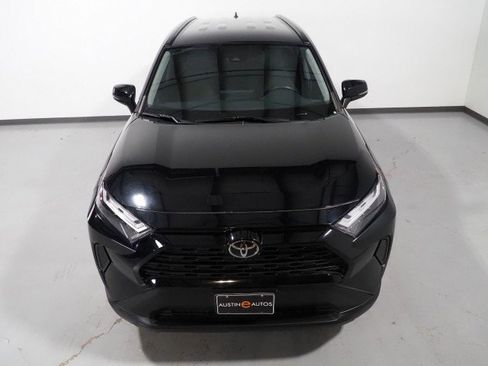 Used 2023 Toyota RAV4 XLE image 10