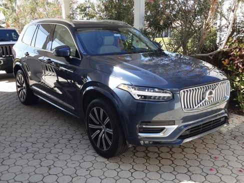 Used 2024 Volvo XC90 B5 Core w/ Protection Package image 2