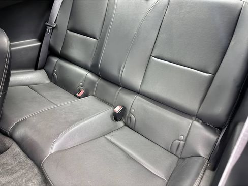 Used 2010 Chevrolet Camaro SS RWD image 13