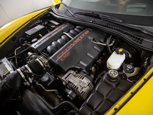 Used 2006 Chevrolet Corvette Convertible w/ Preferred Equipment Group image 44