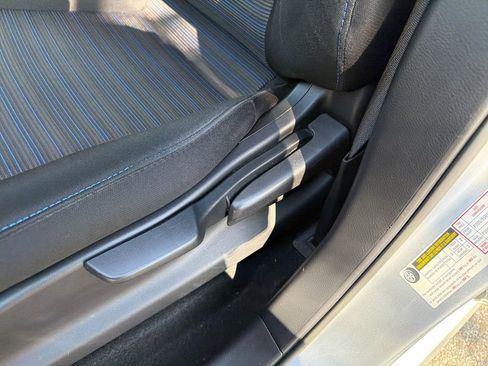 Used 2023 Nissan Leaf S image 28