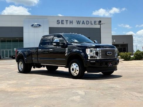 Used 2021 Ford F450 Platinum w/ FX4 Off-Road Package AWD/4WD image 1