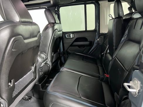 Used 2024 Jeep Wrangler Unlimited Rubicon 4xe image 27