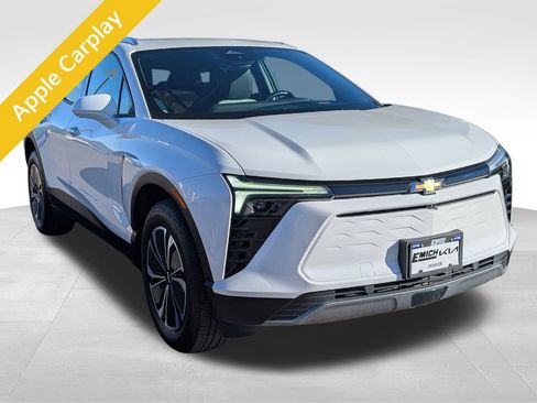 Used 2025 Chevrolet Blazer EV LT image 5
